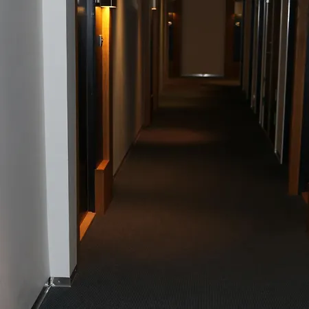 Leilighet Large Modern 1 Bedroom With Balcony